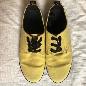 Yellow Cairo low sneakers Dr Martens